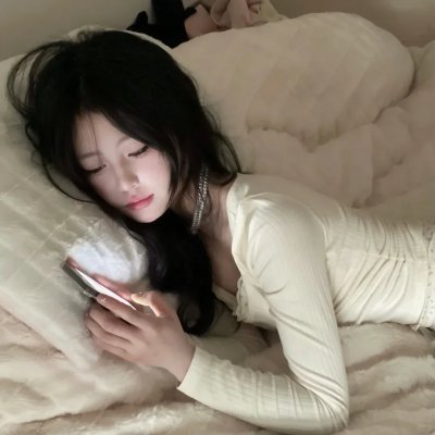 彩凤云裳